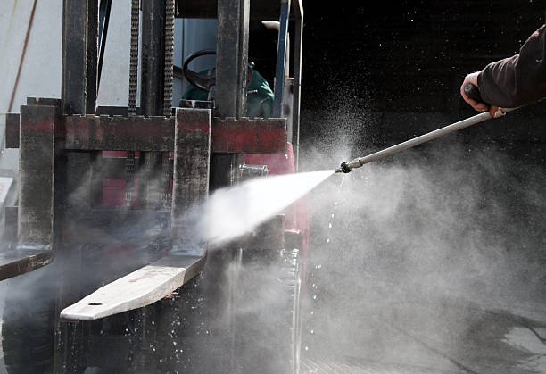 Best Pool Deck Cleaning  in Westchester, IL
